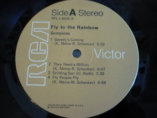 Scorpions : Fly To The Rainbow (LP, Album, Hol)