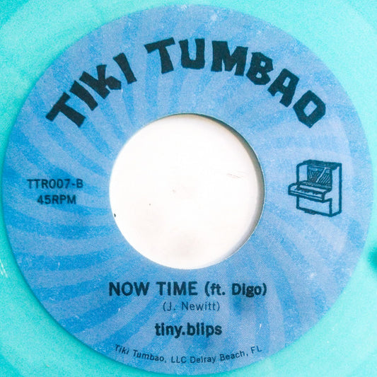 tiny.blips : Blame The Ghost / Now Time (7", Tra)
