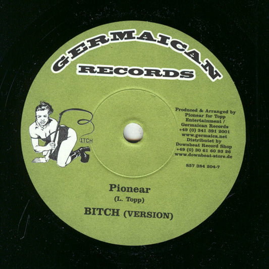 Tolga feat. General Degree : Hot Girls (7")