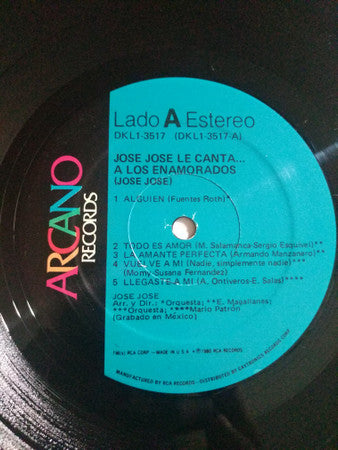 José José : Le Canta... A Los Enamorados (LP, Comp)