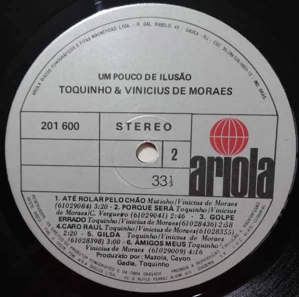 托基尼奥和维尼修斯 - Um Pouco De Ilusão